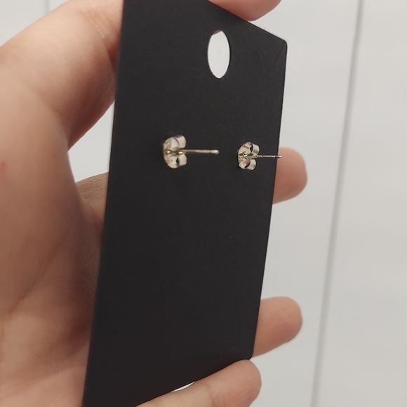 Spiny Oyster Sterling Silver Earrings - Picture 6 of 7